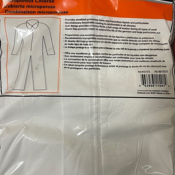 Disposable Microporous Coveralls - Picture 2 of 3